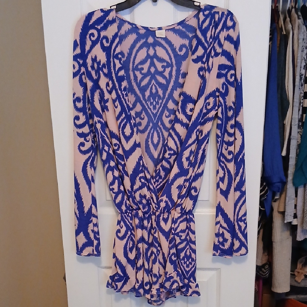 Surf Gypsy Blue and Pink Patterned Romper - Picture 3 of 5